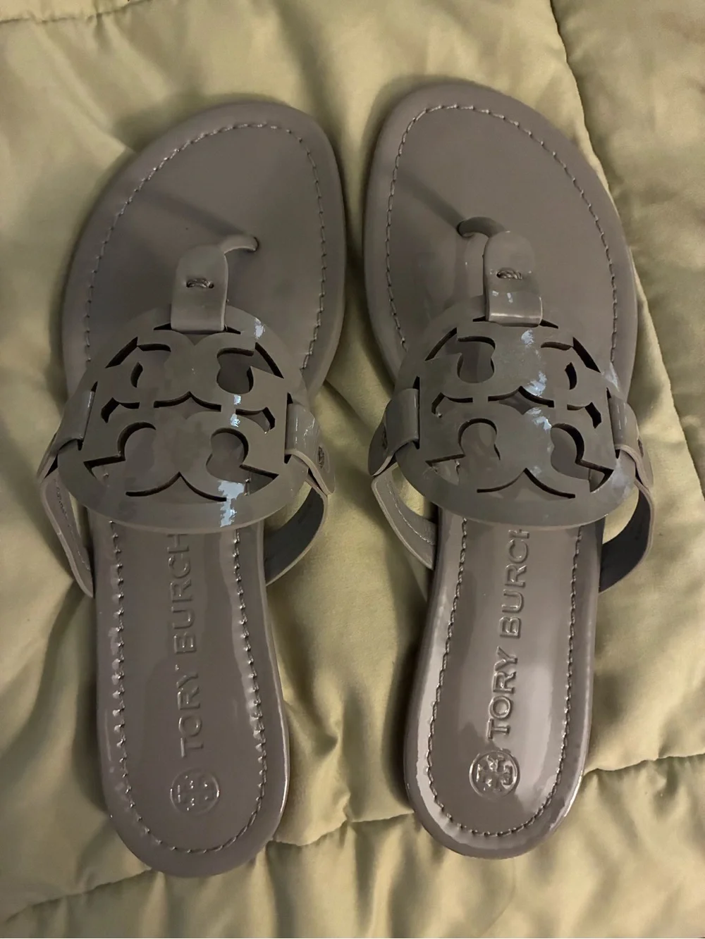 Tory Burch Patent Miller Logo Sandals in Taupe Gray